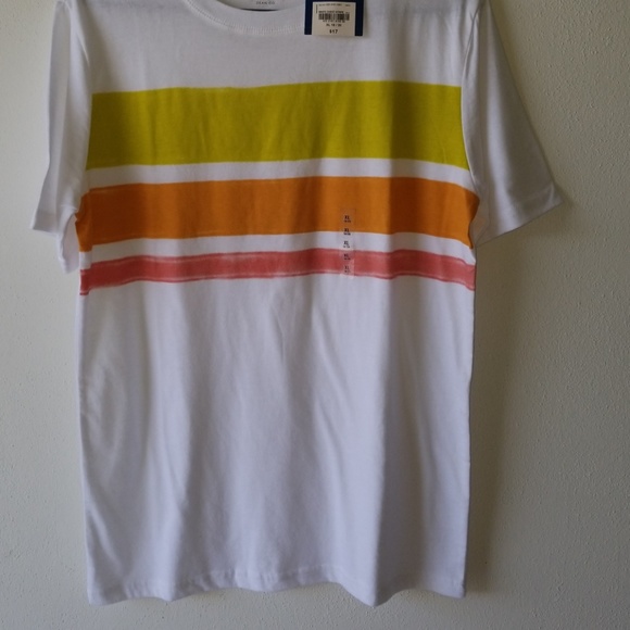 Tee - Picture 2 of 4